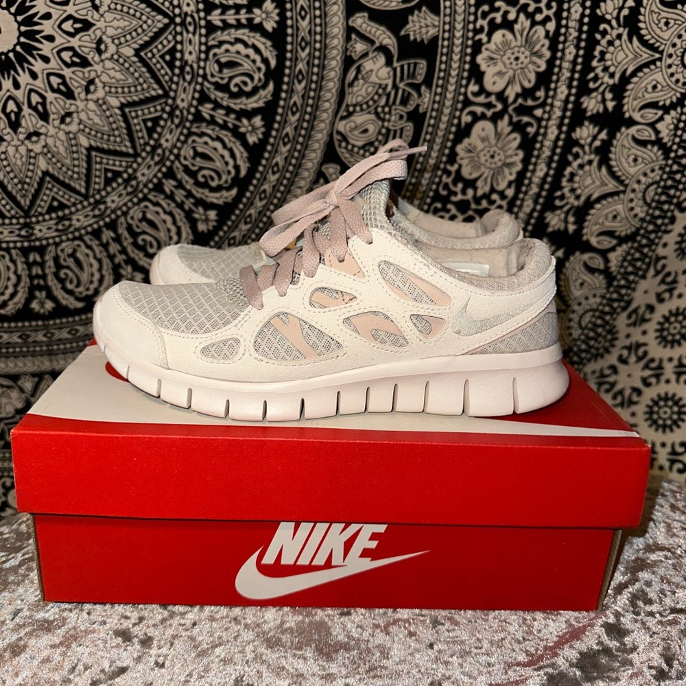 Womens Nike shoes